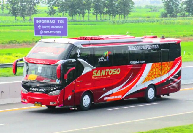 Santoso Bus Surabaya Denpasar - Photo by PO Santoso