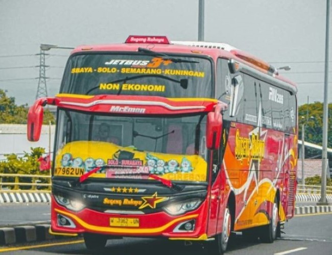 Sugeng Rahayu Bus Surabaya Semarang - Photo by Google