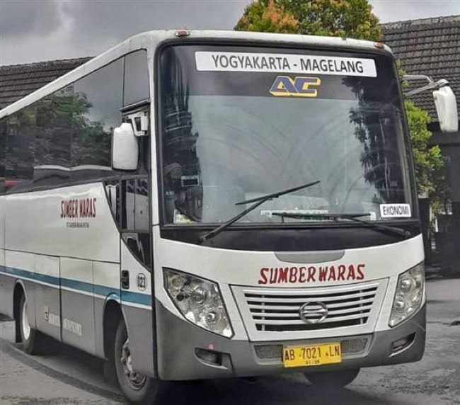 Sumber Waras Bus Jogja Magelang - Photo by Google